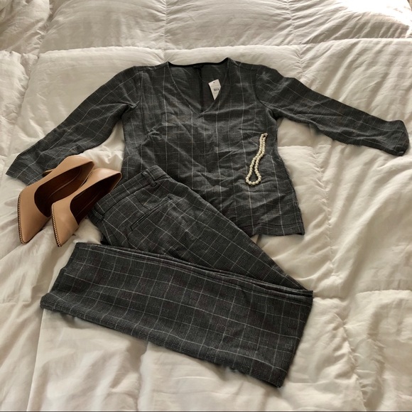 Ann Taylor Plaid Pant Set - Picture 3 of 6